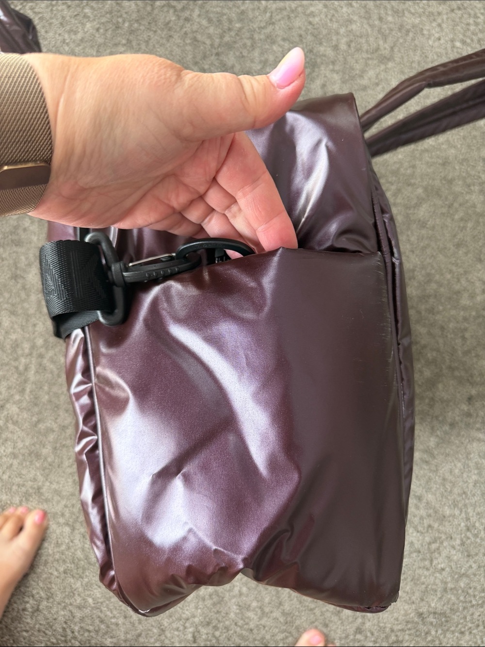 Calpak Quilted Duffel Bag - Glazed Dark Cherry - Picture 4 of 6